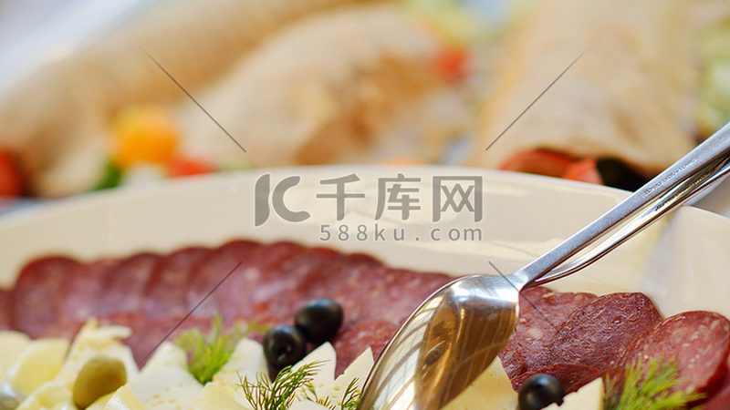 新手如何甄别餐饮加盟公司的靠谱程度**